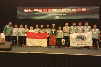 Tim Indonesia Raih Prestasi di Lomba Matematika di Singapura